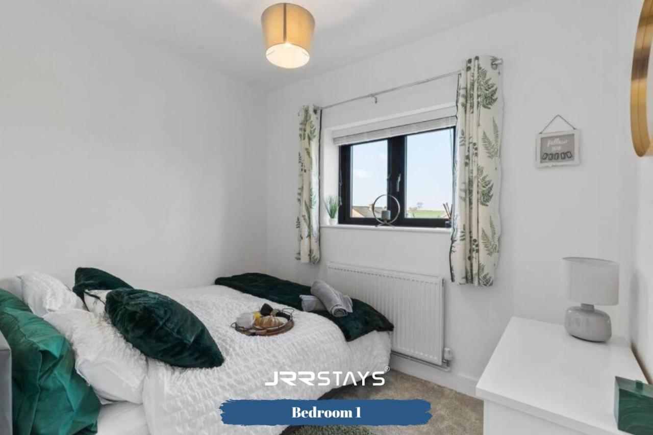 Burton On Trent - 3 Bedroom, Sleep 7, Wi-Fi - Jrr Stays מראה חיצוני תמונה